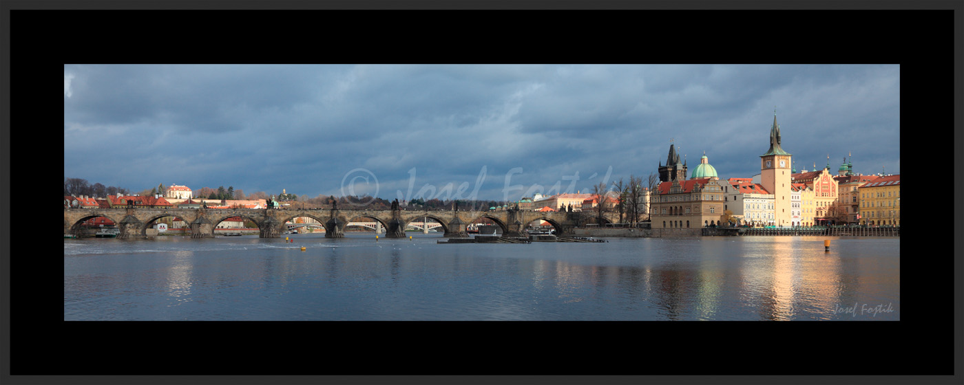PSD0153909_pan_325.jpg